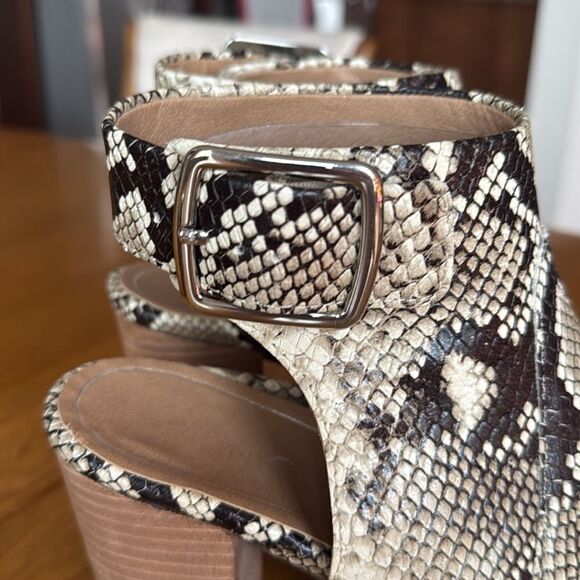 NEW Vionic “Blakely” peep-toe heels - Picture 2 of 6